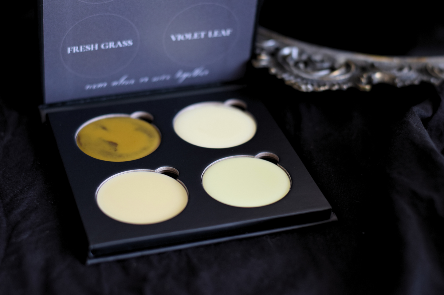GREEN | PERFUME PALETTE