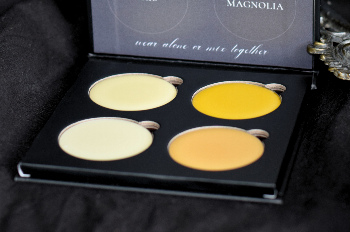 FLORAL | PERFUME PALETTE