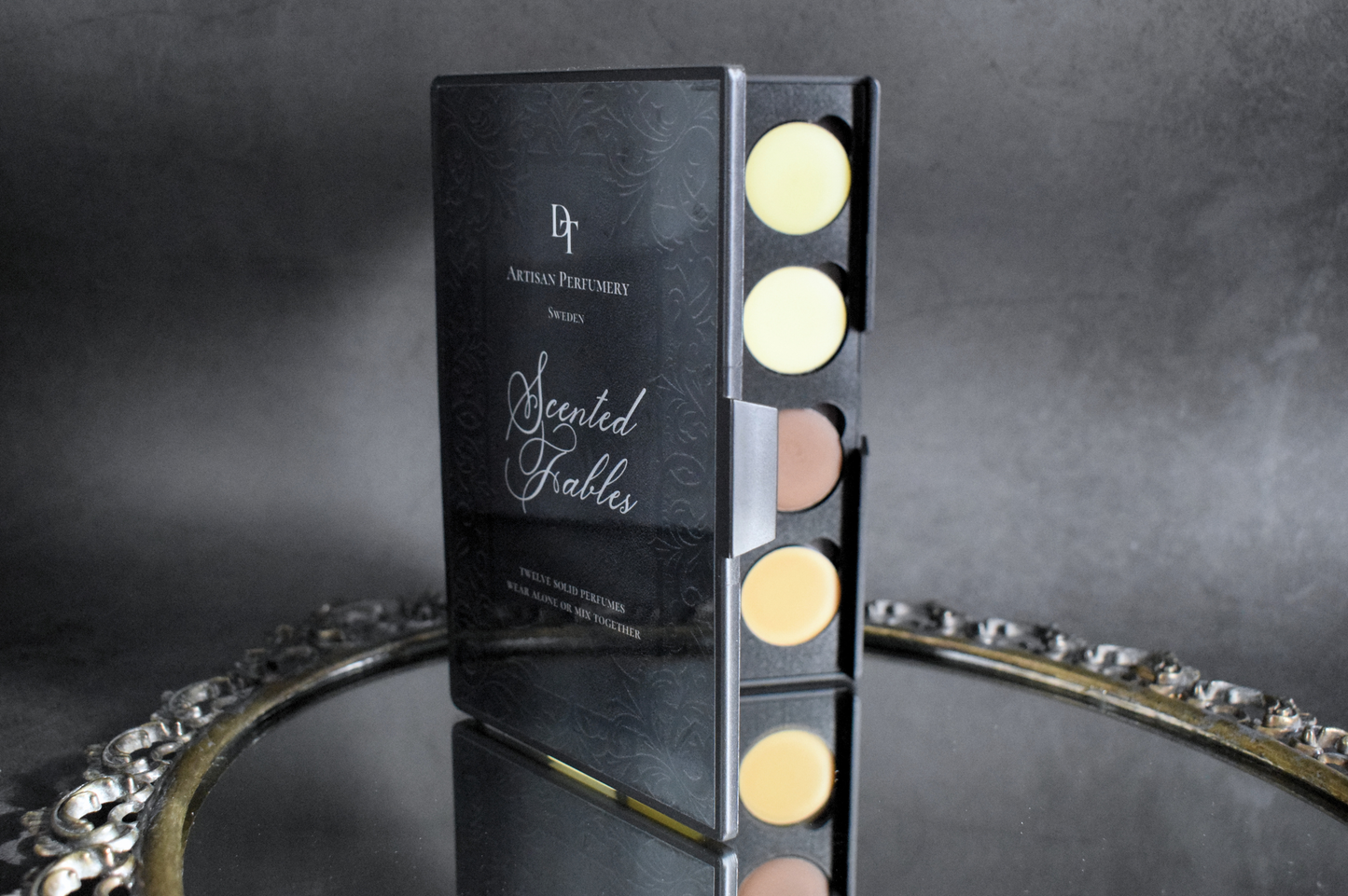 "SCENTED FABLES" | 12-GRID SOLID PERFUME PALETTE