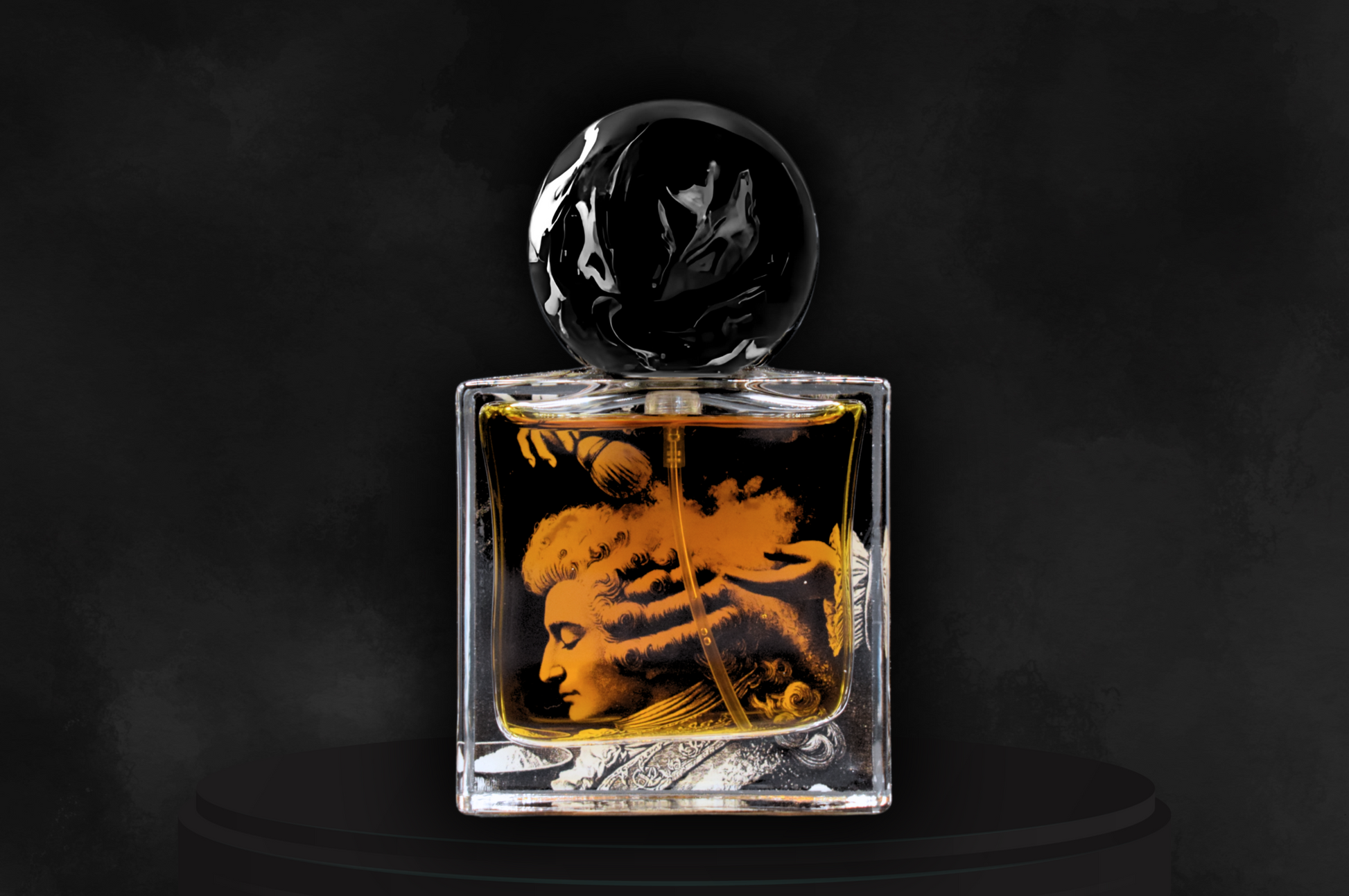 POWDERED PERUKE | PARFUM
