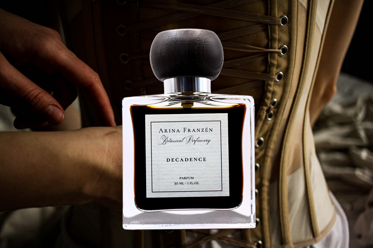 DECADENCE - VOLUME I | ARINA FRANZÉN