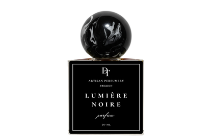 LUMIÈRE NOIRE (aka Noir Noël) | PARFUM | SEASONAL EDITION